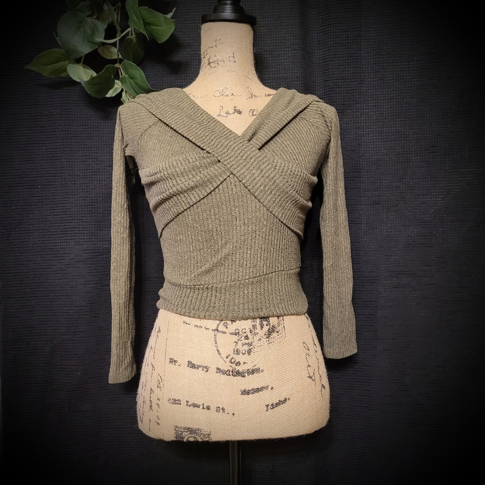 3 For $30😃Sexy Cross Wrap Ribbed Crop Top Army Green